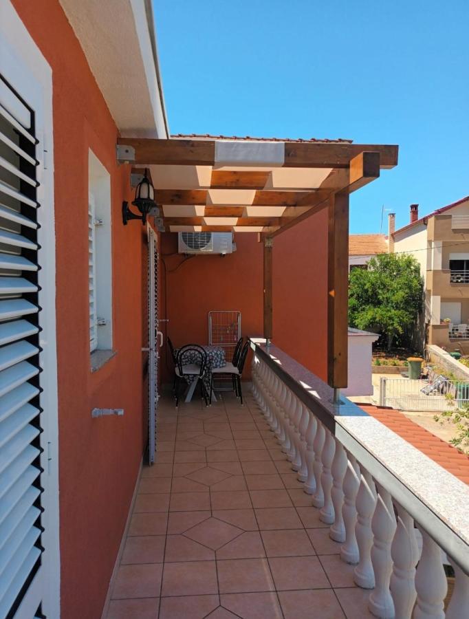 קוקליצ'ה Apartments Martinovic By The Sea מראה חיצוני תמונה