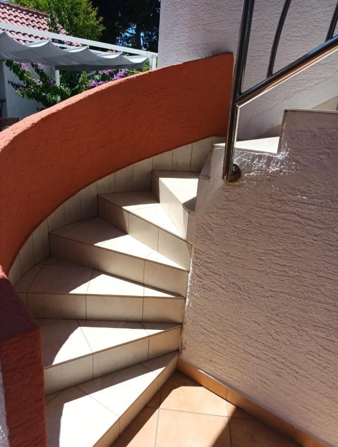 קוקליצ'ה Apartments Martinovic By The Sea מראה חיצוני תמונה
